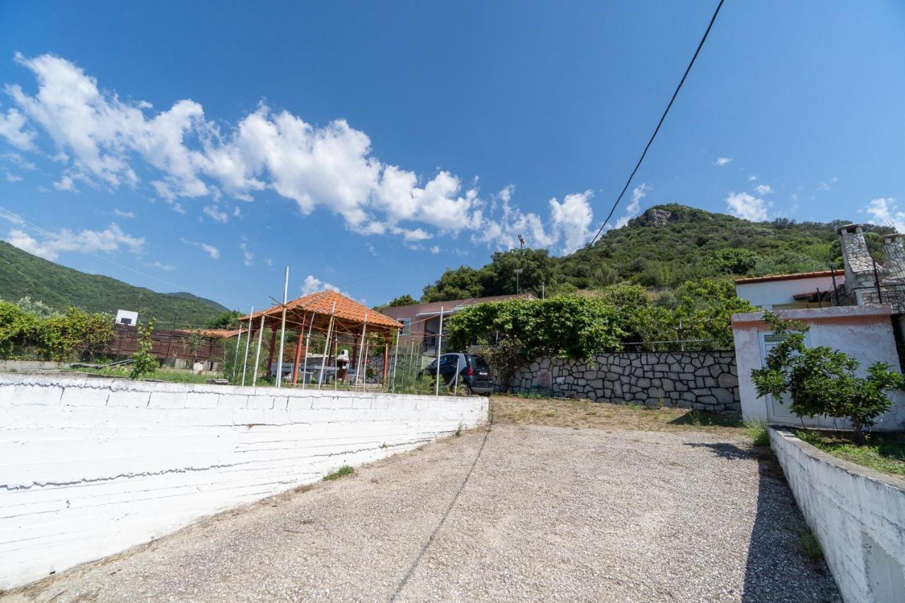 Paradise Residency Nea Iraklitsa ภายนอก รูปภาพ